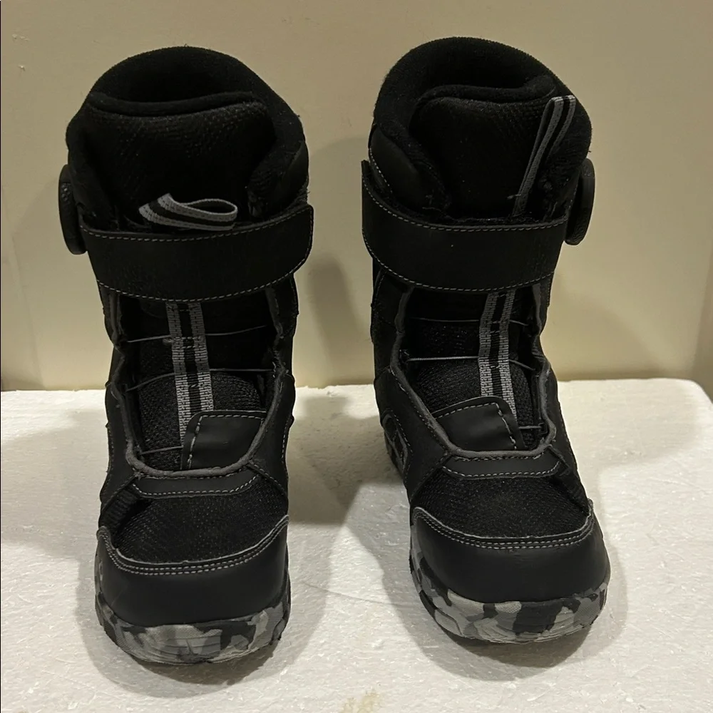 Ride Norris Boa Snowboard snow Boots camouflage outsole kids Size 11 black/grey